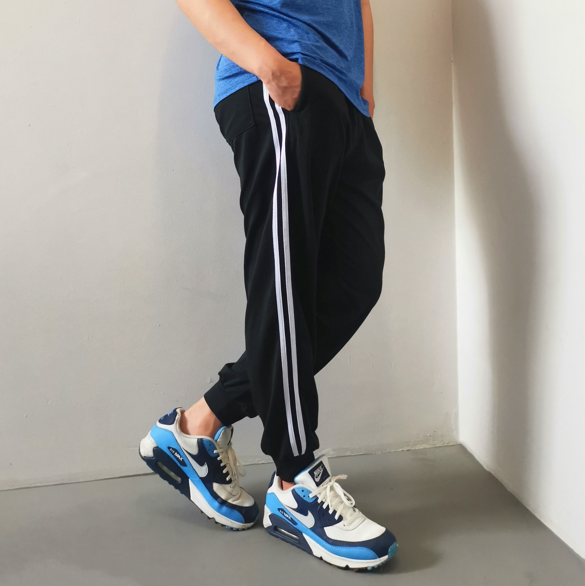 [BUNDLE OF 3] Unisex Vertical Stripe Ultra Lightweight Sweat Pants